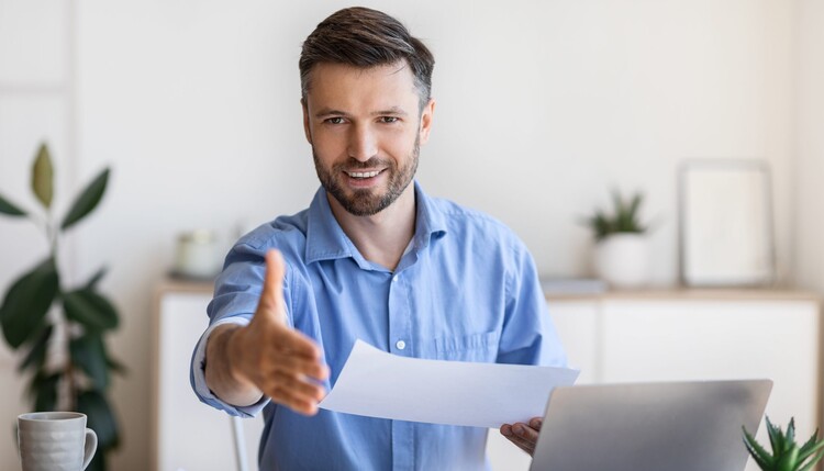 Erstellen Sie Ihren professionellen Online-Lebenslauf einfach und schnell. Erstellen Sie Ihren professionellen Online-Lebenslauf einfach und schnell.